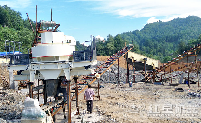 時(shí)產(chǎn)50-60噸建筑垃圾沖擊式破碎機(jī)哪里便宜？河南廠家有推薦嗎？